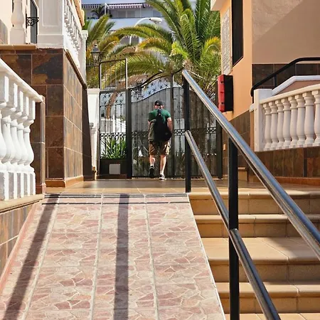 New Unforgetable Sunset View * 阿德耶